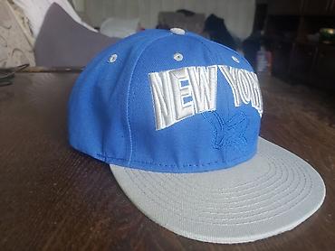 kepka: “NEW YORK” yazılı snapback papaq

həm oğlan həm də qız üçün kepka — 3