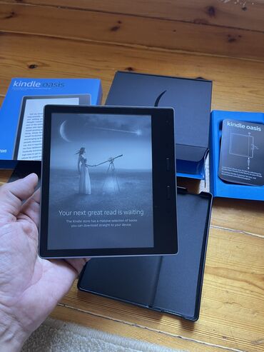 amazon kindle paperwhite in Кыргызстан | ПЛАНШЕТЫ: Kindle Oasis 7 touch display 300 PPI, waterproof ipx 2 m,60 m 8 Gb