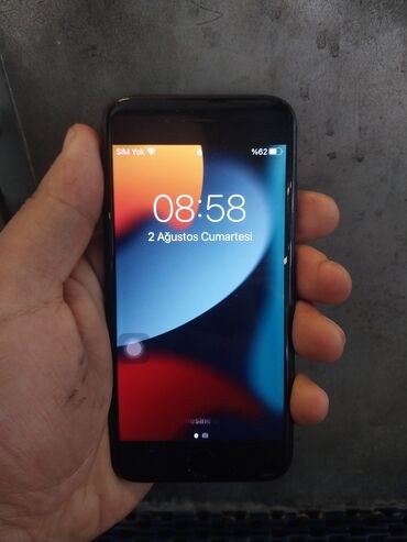 IPhone 7, 128 GB, Qara, Qırıq