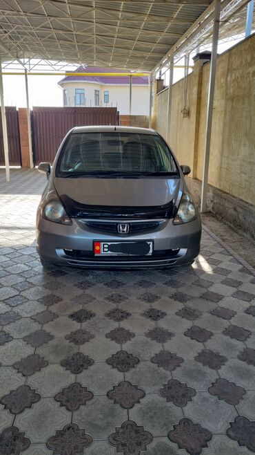 Honda: Honda Fit: 2003 г., 1.3 л, Вариатор, Бензин