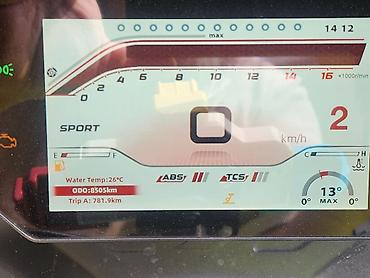 rgb свет: Спортбайк 500 куб. см, Бензин, Взрослый, Б/у — 7