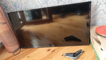 TCL LED televizor - Təxmini diaqonal: 40–43 düym (şüşə çərçivə nazik