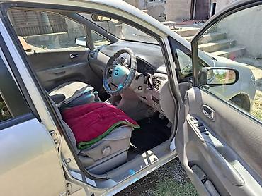 автомат обмен: Mazda PREMACY: 2000 г., 1.8 л, Механика, Бензин — 1