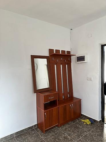 пол дома: 80 м², 3 комнаты — 2
