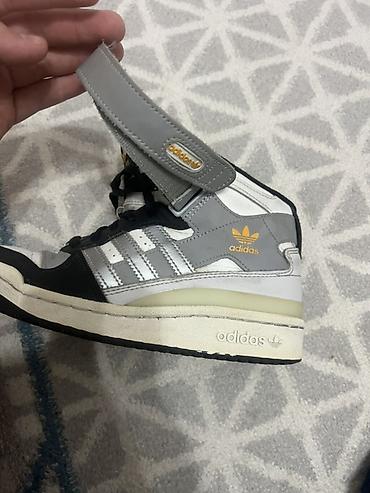 Мырзалардын бут кийими: Кроссовки adidas Forum Mid (модель с липучкой на щиколотке) - — 5