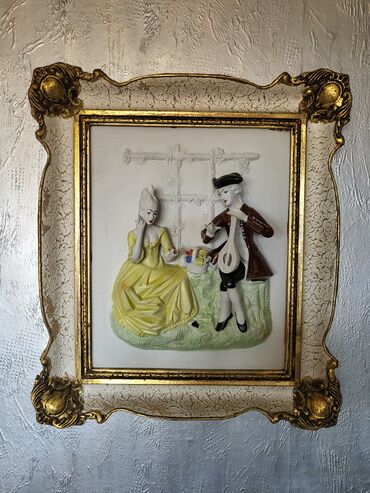 Anticelulit masažeri: Barokna figura u drvenom ramu iz 70ih. Figura gipsana je bez — 1