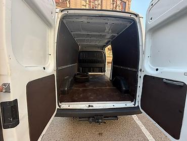 bmw x5 masin: Ford Transit yük furgonu - Korpus: Uzadılmış baza və yüksəldilmiş — 1