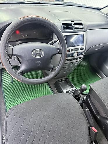 toyota kamry: Toyota Avensis Verso: 2003 г., 2 л, Механика, Дизель, Минивэн — 9