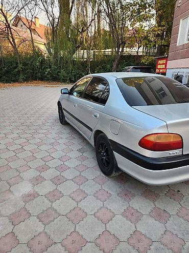 tayota auris: Toyota Avensis: 2002 г., 2 л, Механика, Бензин, Седан — 4