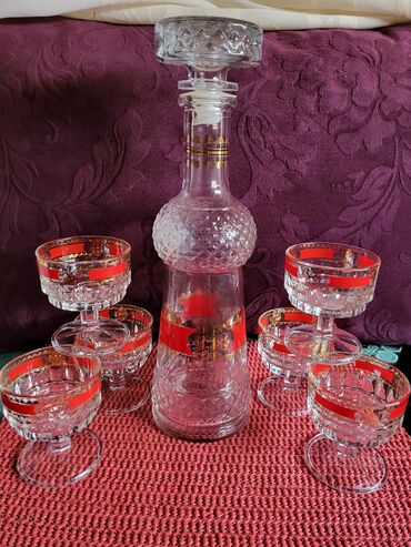 Čaše: Servis nov italijanski za zestoko pice iz 60,70ih. Servis — 4