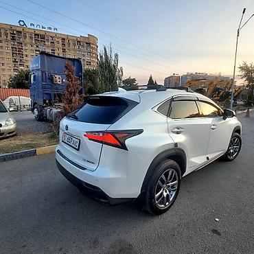 Lexus: Lexus NX: 2017 г., 2.5 л, Гибрид, Кроссовер — 4