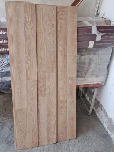 Linoleum: Laminat, Sinif - 33, 8 mm, Ünvandan götürmə, Kredit yoxdur