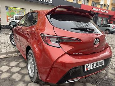 Toyota: Toyota Corolla: 2019 г., 2 л, Вариатор, Бензин, Хэтчбэк — 4
