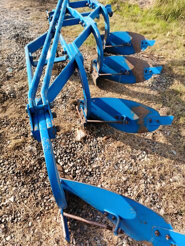 Traktorlar: Satlir 4 k 14 luk unlu marka kotan təzə kimdi unvan Şirvan qiymət 2300 — 4