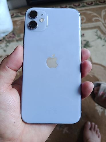 Техника и электроника: IPhone 11, фиолетовый - Экран 6.1" Liquid Retina (LCD) с Face ID. - — 2