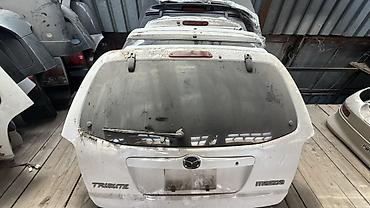 mazda 9: Крышка багажника (дверь задняя) Mazda Tribute - Оригинальная деталь — 1