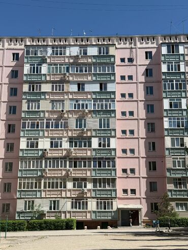 6 микрорайон квартиры: 2 комнаты, 54 м², 106 серия, 6 этаж, Старый ремонт