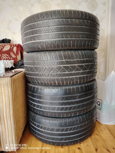 Təkərlər: İşlənmiş Şin Michelin 235 / 45 / R 18