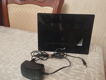 baku electronics ütü fenler: Flaşkart salmaqla şəkillər də lenta kimi dəyişir