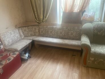 угловая мягкая мебель в бишкеке: Раскладной диван, Тройка