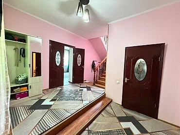 в селе маевка: 6 комнат, 130 м², 8 соток, Бишкек, Маевка с. Агентство недвижимости — 6