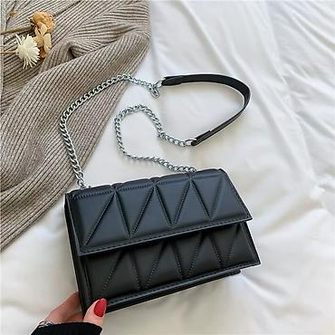 casio a168: Сумка б/у, поэтому такая цена, но в целом в очень хорошем состоянии — 1