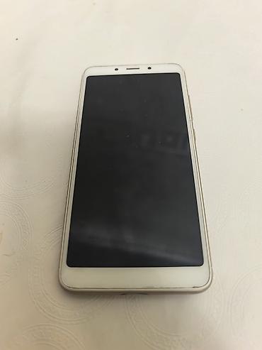 nano 4gb: Redmi, Redmi 6, Б/у, 64 ГБ, цвет - Золотой, 2 SIM — 1