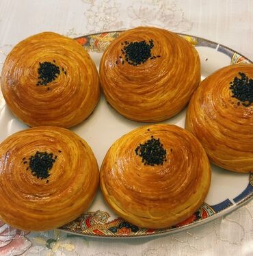 Sifarişlə hazır yeməklər: Xəngəl və ev yeməkləri üçün əl işi xəmir məhsulları və şirniyyatlar — 10