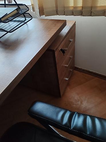 Ofis mebeli: Ofis mebel dəsti təcili satılır, 2 günə ofisdən çıxarılmalıdır. Demək — 4