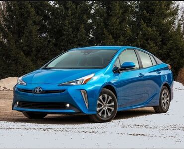 Toyota Prius: 1.8 l | 2018 il Sedan