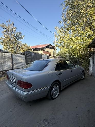 менседес 210: Mercedes-Benz E-Class: 1996 г., 2.2 л, Автомат, Дизель, Седан — 3