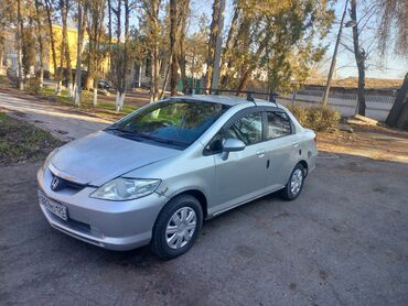 Honda: Honda Fit Aria: 2003 г., 1.5 л, Вариатор, Бензин, Седан