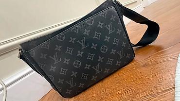luis vitton: Сумка через плечо Louis Vuitton, коллекция Monogram Eclipse. - — 3