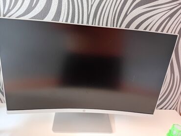 Настольные ПК и рабочие станции: HP Curved 27-inch (Z4N74AA) modeli yüksək keyfiyyətli görüntülər