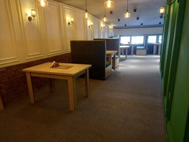 Restoran, kafelər: 28 may metrosunun yaxınlığında,yerləşən,sahəsi 160 kv/m olan, obyekt — 3