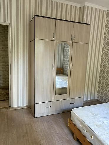 дом ипотека бишкек: Сдаётся 2х комнатная квартира. В 6 мкр. 106 серия, на 1м этаже из 9 — 2