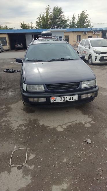 ижара авто: Volkswagen Passat Variant: 1994 г., Универсал — 2