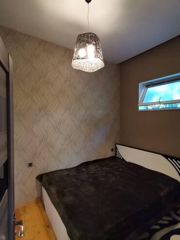 Həyət evləri və villaların satışı: Bülbülə qəs. 3 otaqlı, 70 kv. m, Yeni təmirli — 4