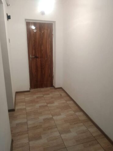 Uzunmüddətli kirayə mənzillər: Sabunçu rayonu, Bakıxanov qəsəsbəsi 96 saylı məktəb yaxınlığında, 5 — 6