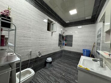 Həyət evləri və villaların satışı: Ramana qəs. 5 otaqlı, 182 kv. m, Kredit yoxdur, Yeni təmirli — 21