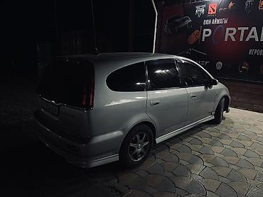 hongqi e: Honda Stream: 2002 г., 2 л, Автомат, Бензин, Минивэн — 5