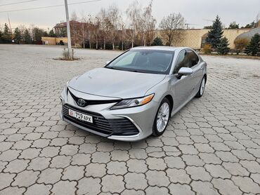 Toyota: Toyota Camry: 2018 г., 2.5 л, Вариатор, Гибрид, Седан