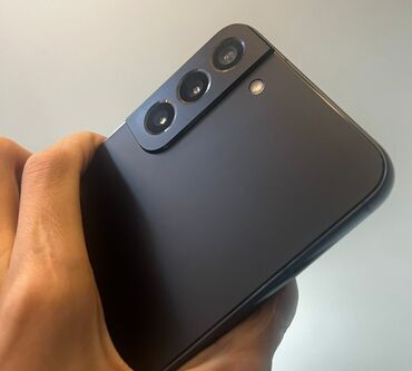 телефон s22: Samsung Galaxy S22 Plus, Колдонулган, 256 ГБ, түсү - Кара, 1 SIM