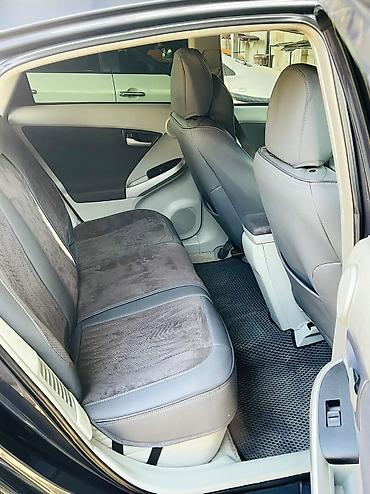 lexus gs300h: Toyota Prius: 2011 г., 1.8 л, Автомат, Гибрид, Хэтчбэк — 9