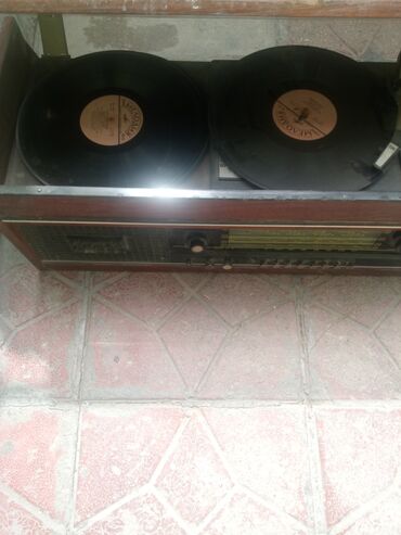 gramofon qiymetleri: Melodiya val yaxsl veziyyetde