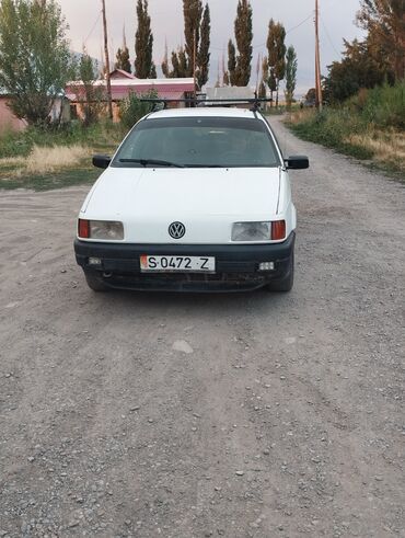 адиссей 1: Volkswagen Passat: 1992 г., 1.8 л, Механика, Бензин, Седан