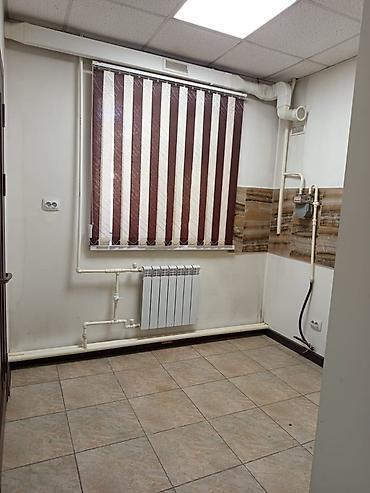 офис аренды: Аренда офисов, 48 м², В жилом комплексе, 1 линия — 4