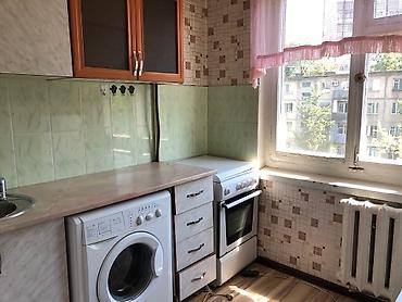 жукова: 2 комнаты, 40 м², 8 мкр 104 серия, 4 этаж, Старый ремонт — 3