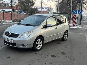 Toyota: Toyota Corolla Verso: 2003 г., 1.6 л, Механика, Бензин, Хэтчбэк