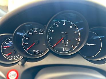 Porsche: Porsche Cayenne: 2017 г., 3.6 л, Автомат, Бензин, Кроссовер at lalafo.kg — 6 Porsche: Porsche Cayenne: 2017 г., 3.6 л, Автомат, Бензин, Кроссовер — 6